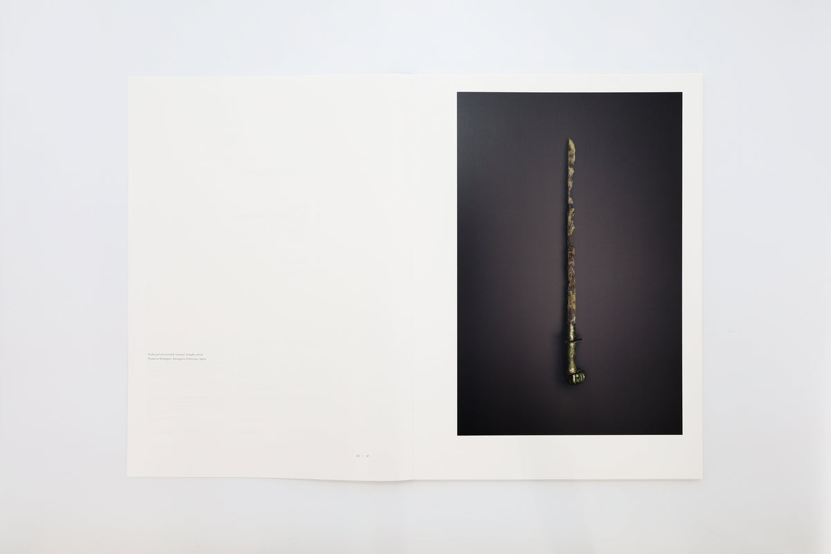 IMA Photobooks】ON THE BEACH – 青幻舎オンラインショップ