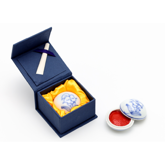 88天青石瑞獣貔貅　篆刻展　出展　印石　印材　遊印　落款印　箱付き3.3*6.3 88天青石 瑞獣貔貅篆刻展出展印石印材遊印落款印3.3*6.3